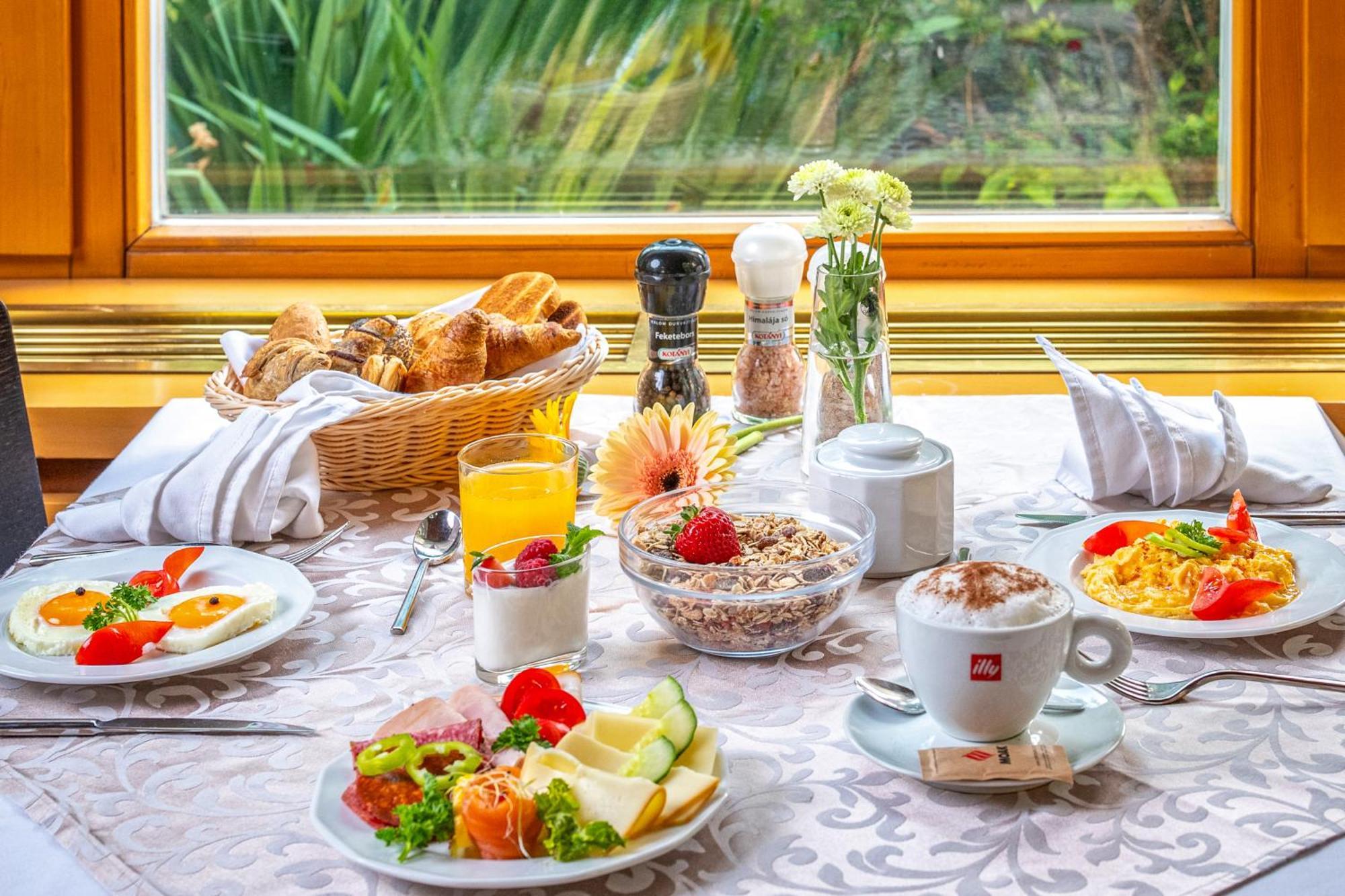 Corvin Sissi Wing Hotel Budapešť